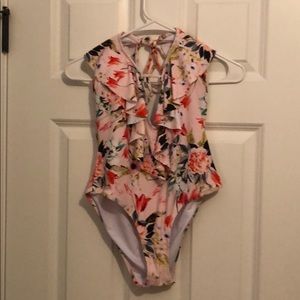 Women’s bathing suit